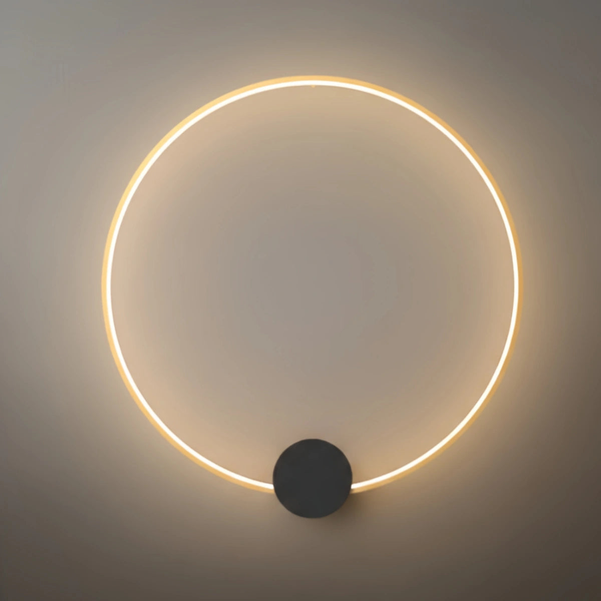 Minimalist Sun Copper Pendant Light – Matte Black Adjustable Brightness for Bedroom