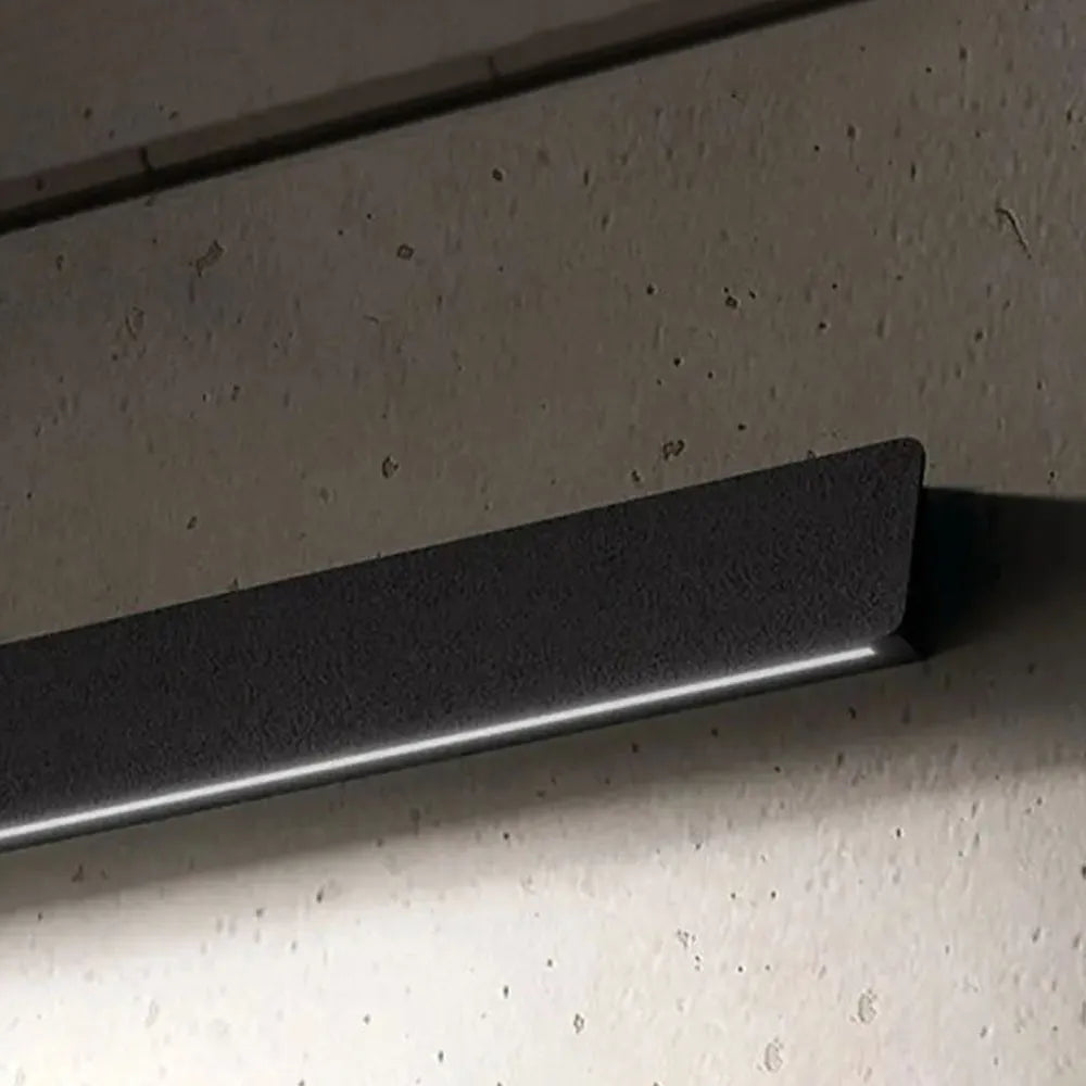 Modern Outdoor Wall Lamp  Black