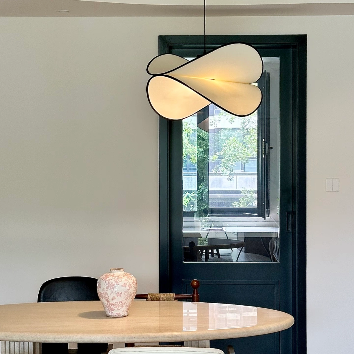 Velora Scandinavian Flow Pendant Light