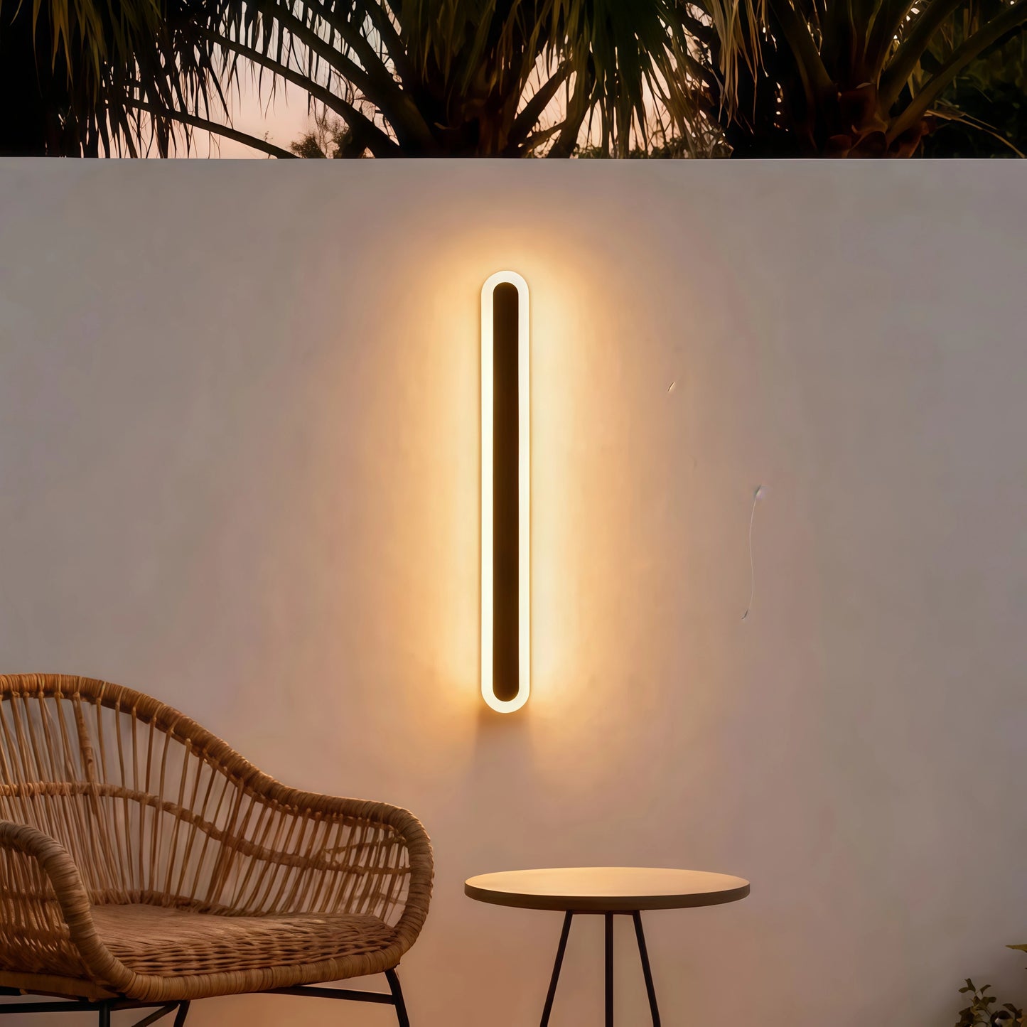 Modern Linear Outdoor Wall Lamp