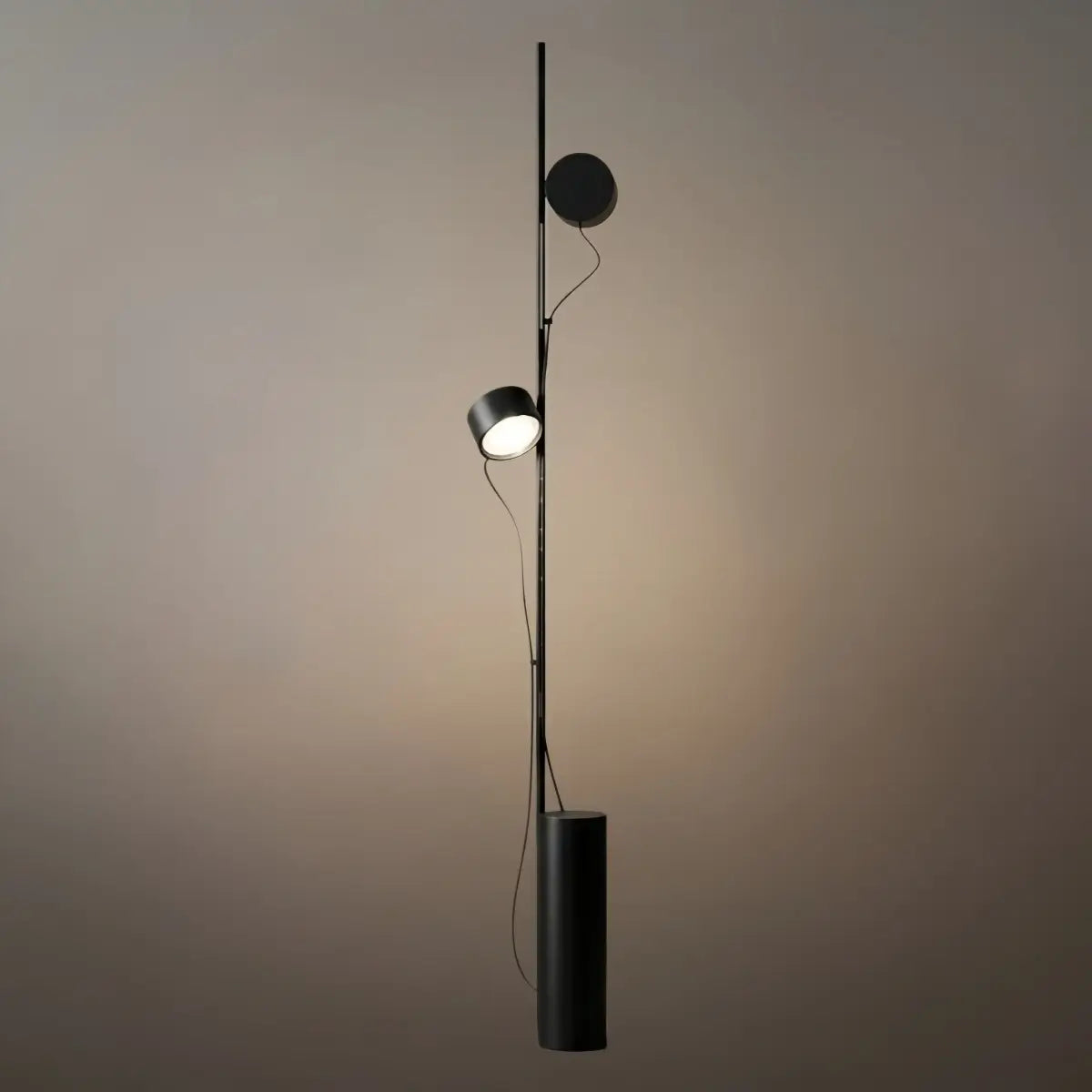 Arcato Classic Black Floor Lamp