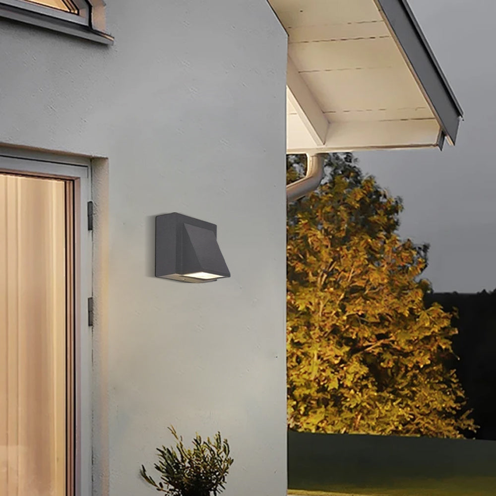 Industrial Outdoor Wall Lamp - Black/Gray Metal Irregular Design