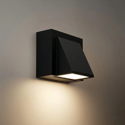 Industrial_Outdoor_Wall_Lamp