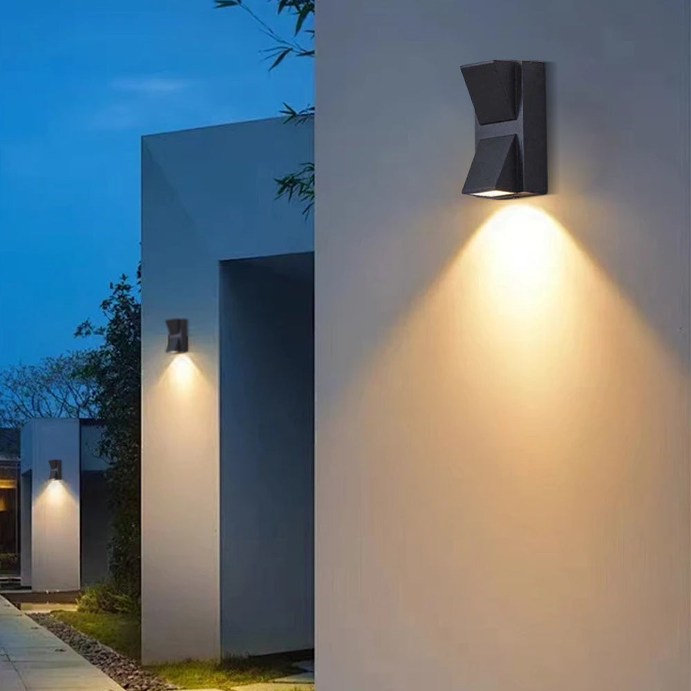 Outdoor Wall Lamp - Black Metal Irregular Design for Garden