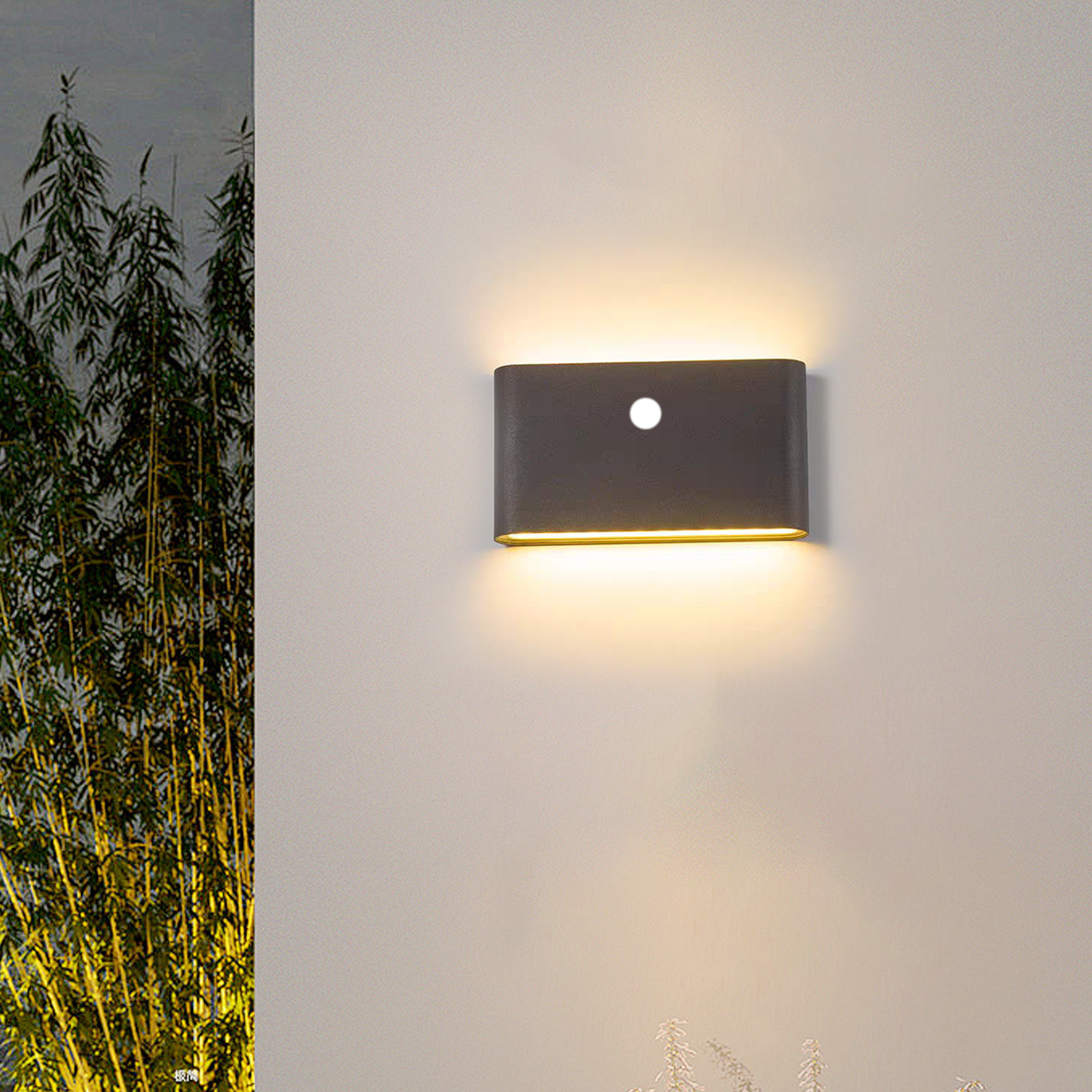 Minimalist Rectangular Outdoor Wall Lamp