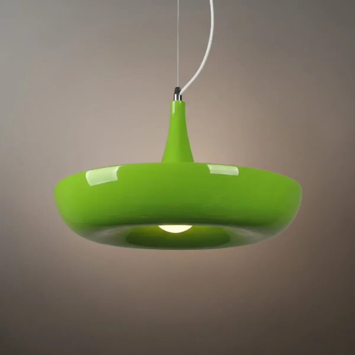 Natural Black/White/Green Bowled Pendant Light – Metal Design for Dining Room