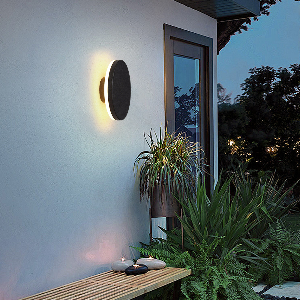 Minimalist Black Wall Lamp Round Garden
