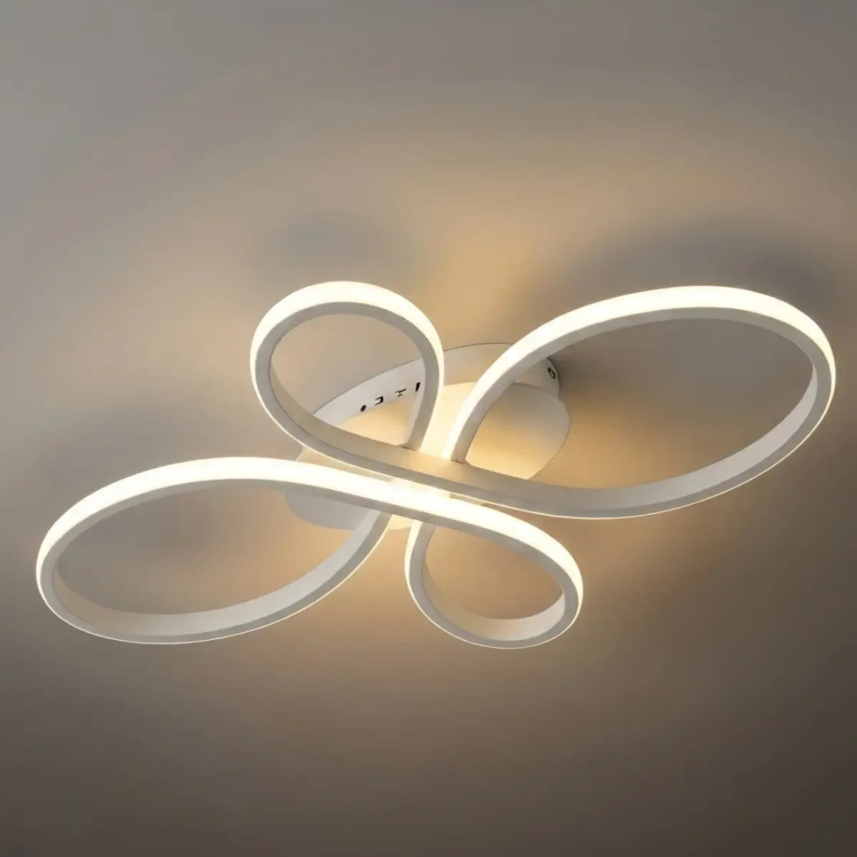 Modern_Linear_Ceiling_Light