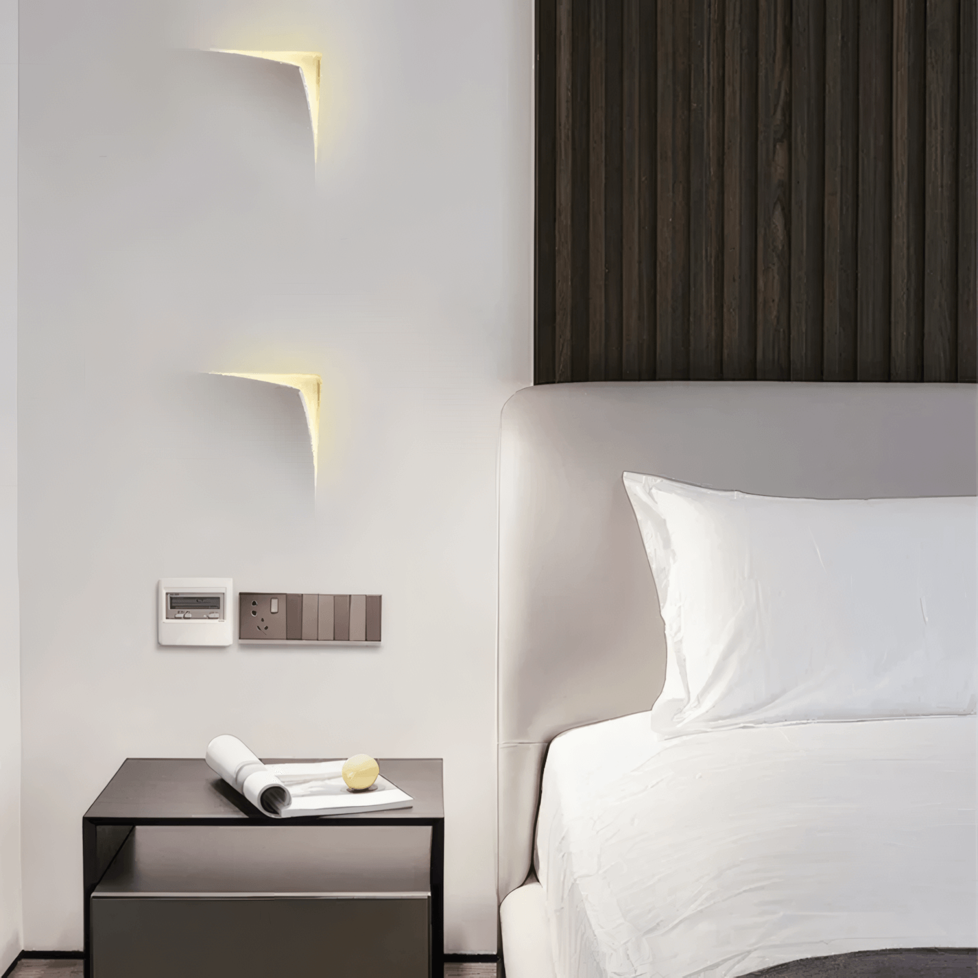 Art Deco Recessed Wall Lamp – White Metal Light for Living Room