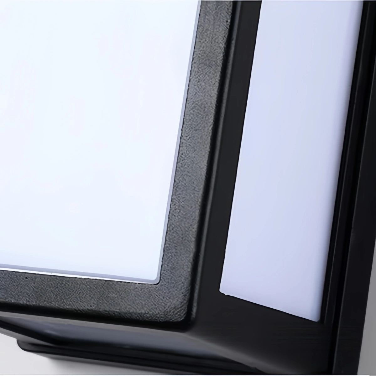 Modern_Outdoor_Wall_Lamp
