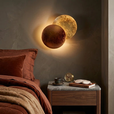 Lámpara de pared LED Lunara Nordic Moon – Metal dorado/cobre rojo para dormitorio