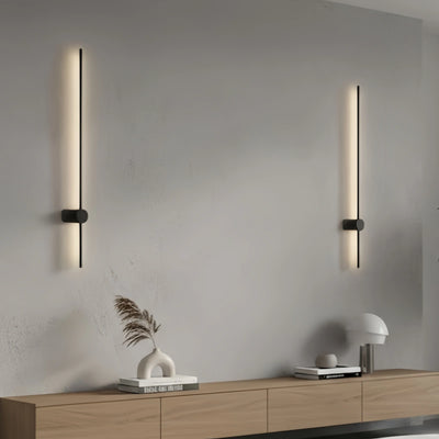 Lámpara de pared LED minimalista Arcato: luz lineal para dormitorio