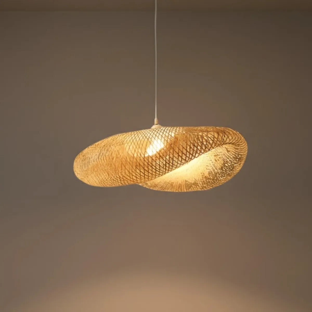 Pendant Light – Irregular Wood Design for Dining Room