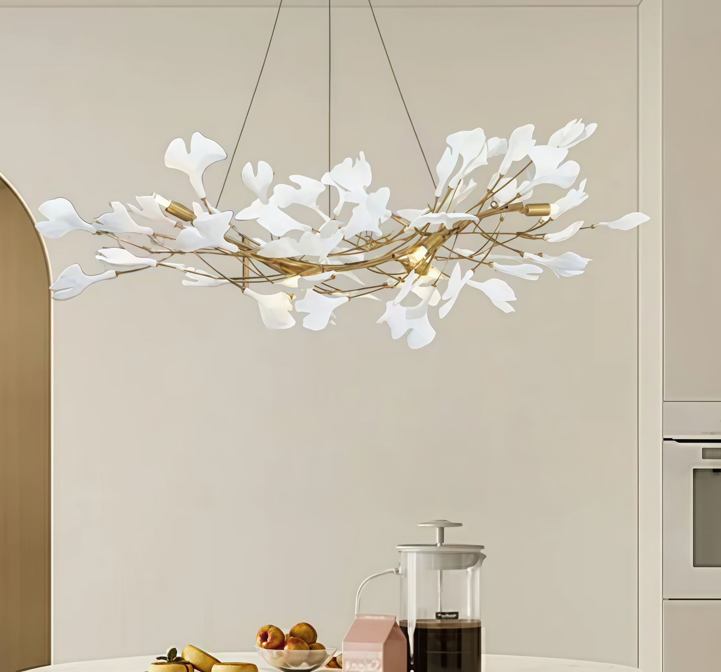 Excelis Luxury Leaf Chandelier – White or Gold Ceramic Design for Dining Room