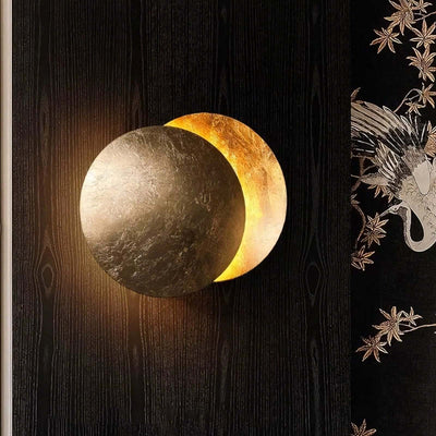 Lámpara de pared LED Lunara Nordic Moon – Metal dorado/cobre rojo para dormitorio