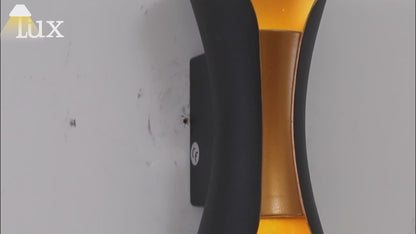 Irondale Modern Curved LED Outdoor Wall Light – Wall-Mounted Fixture for Courtyard/Patio