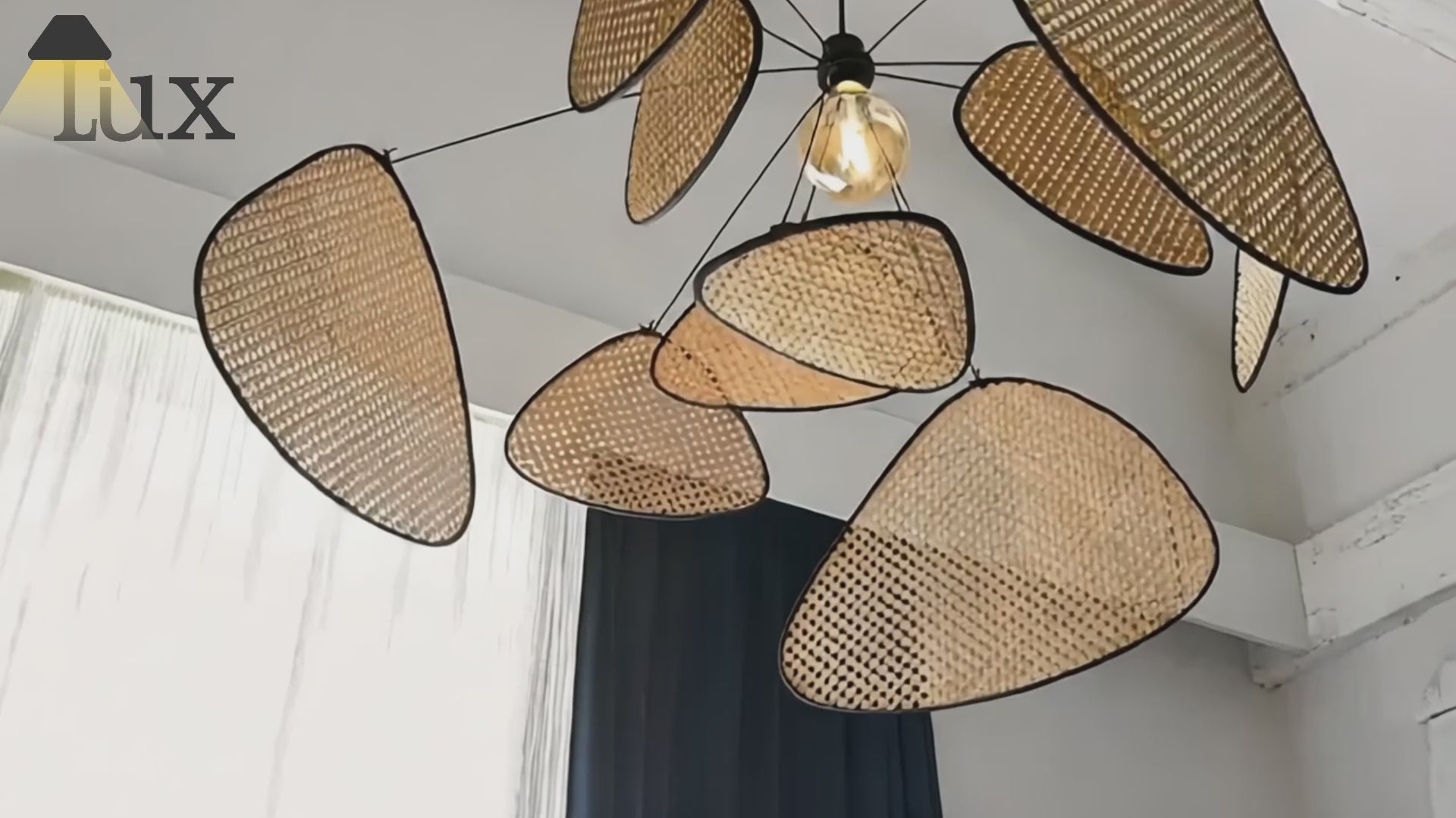 Lámpara de araña de ratán de diseño Art Déco Zenno – Estructura geométrica de metal para comedor